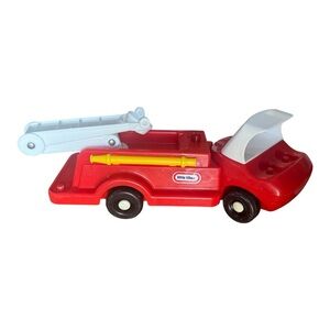 Little tikes | red vintage fire truck